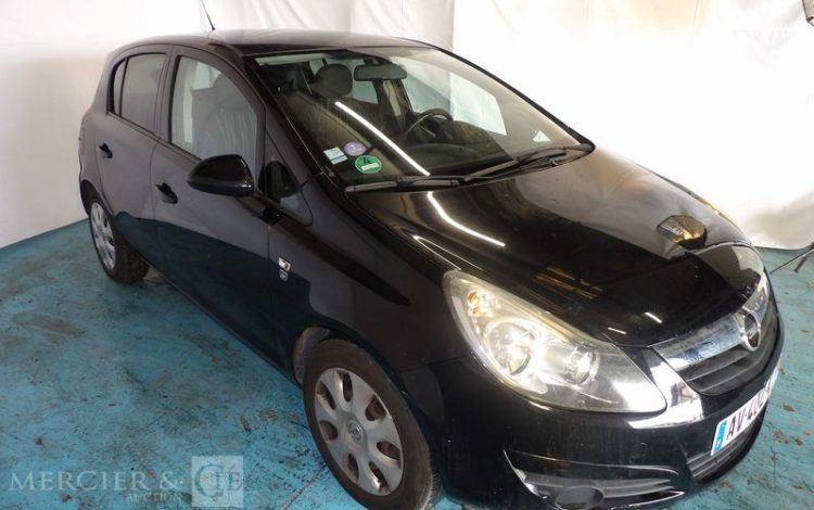 OPEL CORSA 1,2 TWINPORT 85 ESSENTIA NOIR AV-402-KY