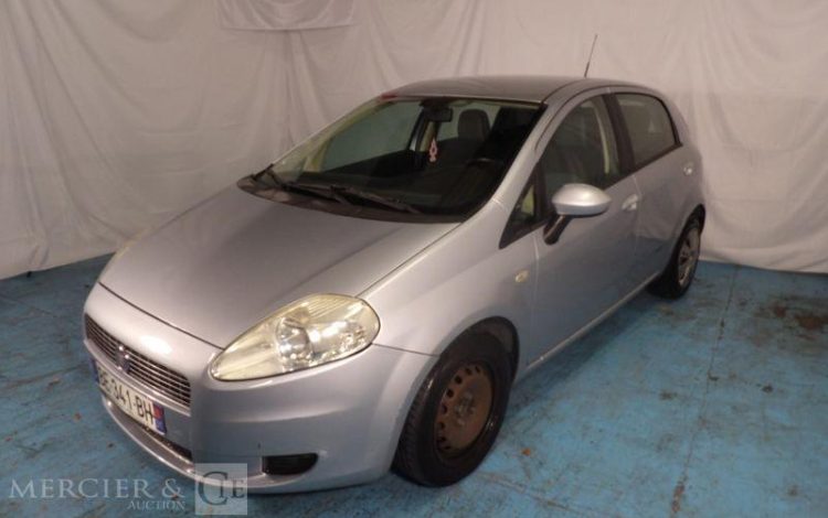 FIAT GRANDE PUNTO 1,3 MJT 75CH DYNAMIC GRIS BE-341-BH