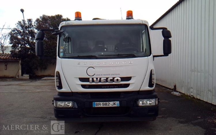 IVECO 19T PLATEAU GRUE  BR-982-JK