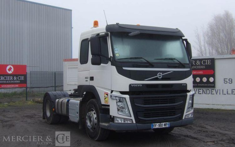 VOLVO TRACTEUR ROUTIER FM 460 4×2 – DIESEL- PTAC : 19 T – 407473 KMS – AN 2019 BLANC FF-160-WP