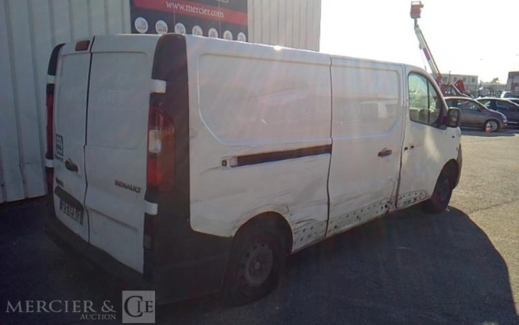 RENAULT TRAFIC GCF 1300 DCI 120 L2H1 BOIS  FS-613-YF